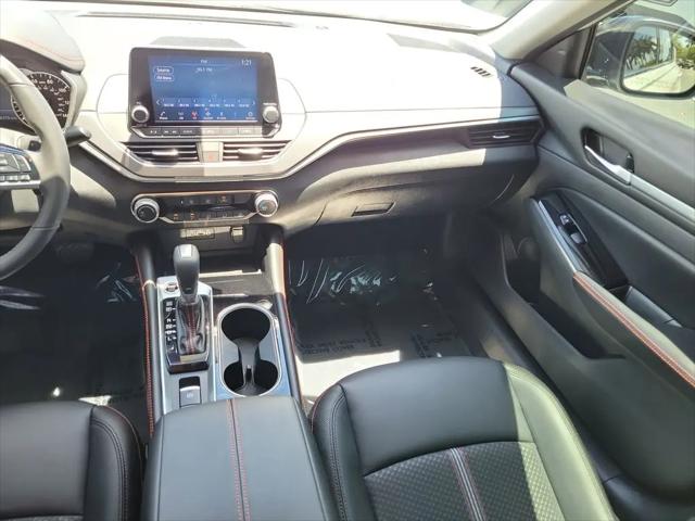 2024 Nissan Altima SR Intelligent AWD