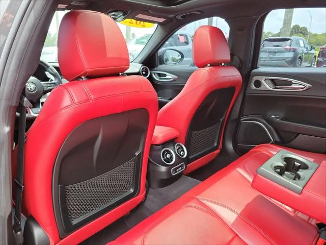 2023 Alfa Romeo Giulia Veloce RWD