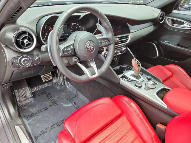 2023 Alfa Romeo Giulia Veloce RWD