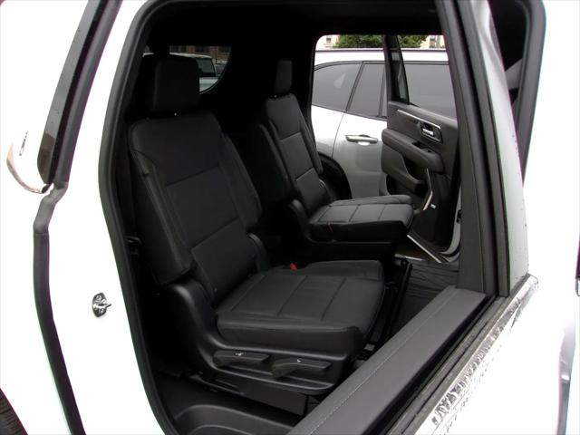 2026 Chevrolet Suburban LT, 4WD