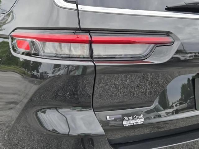 2022 Jeep Grand Cherokee L Limited 4x2