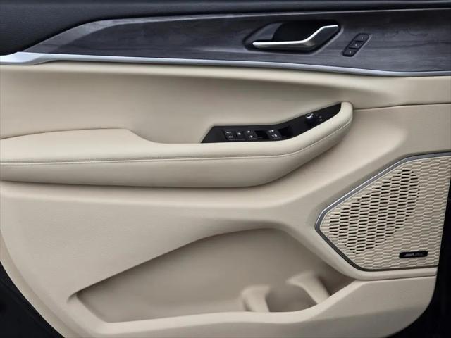 2022 Jeep Grand Cherokee L Limited 4x2