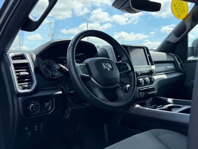 2022 Ram 1500 Big Horn Crew Cab 4x4 5'7" Box
