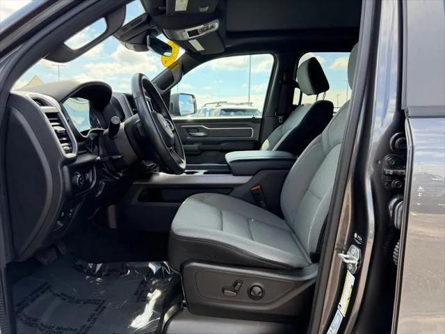 2022 Ram 1500 Big Horn Crew Cab 4x4 5'7" Box
