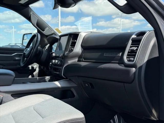 2022 Ram 1500 Big Horn Crew Cab 4x4 5'7" Box