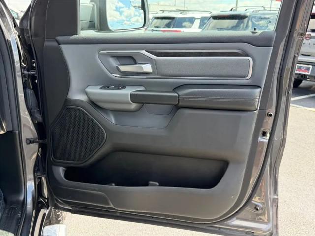 2022 Ram 1500 Big Horn Crew Cab 4x4 5'7" Box