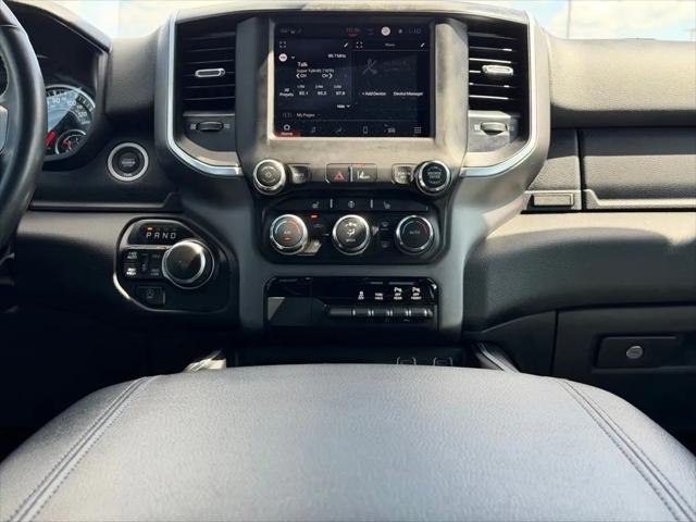 2022 Ram 1500 Big Horn Crew Cab 4x4 5'7" Box