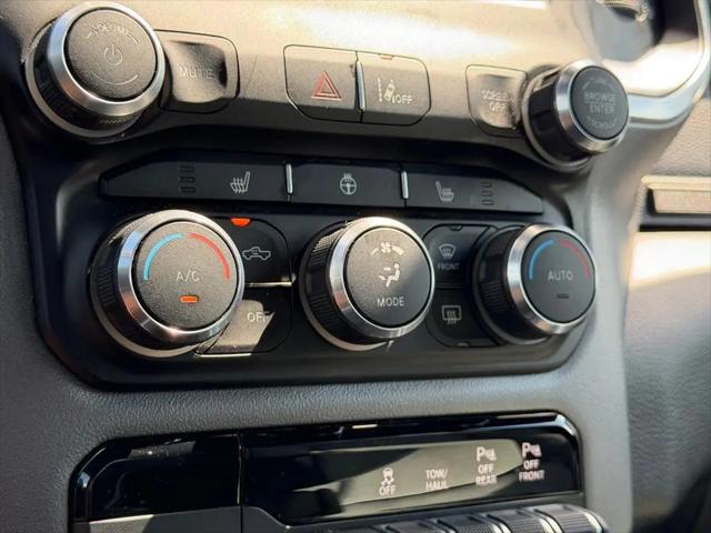 2022 Ram 1500 Big Horn Crew Cab 4x4 5'7" Box