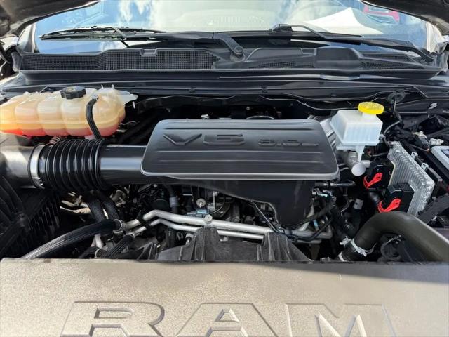 2022 Ram 1500 Big Horn Crew Cab 4x4 5'7" Box