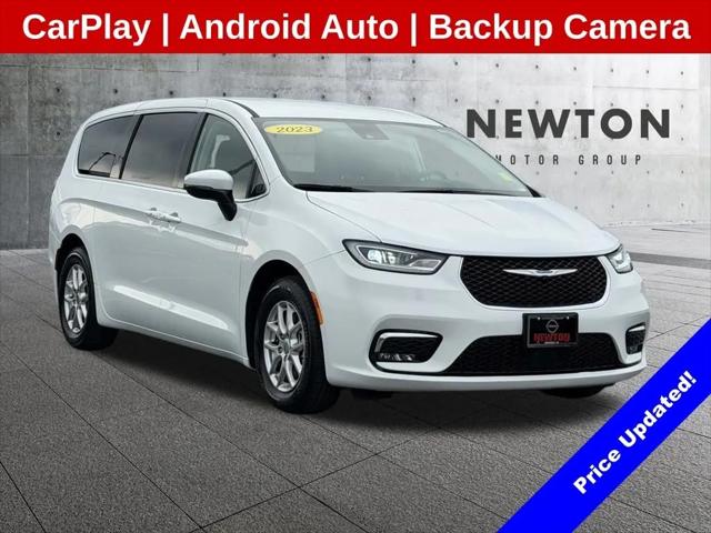 2023 Chrysler Pacifica Touring L for sale in Shelbyville, TN