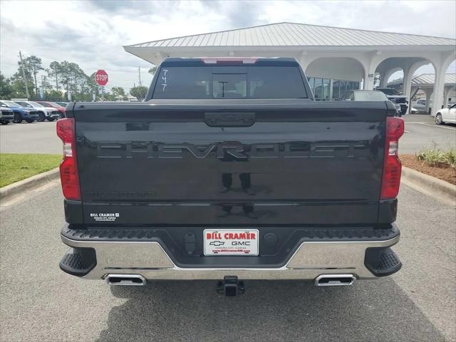 2026 Chevrolet Silverado 1500 4WD Crew Cab Standard Bed LT