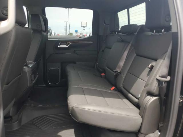 2026 Chevrolet Silverado 1500 4WD Crew Cab Standard Bed LT