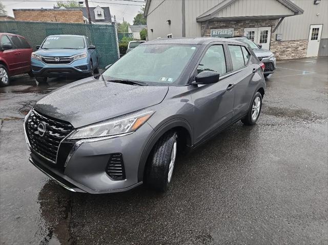2023 Nissan Kicks S Xtronic CVT