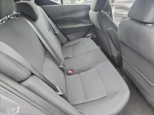 2023 Nissan Kicks S Xtronic CVT