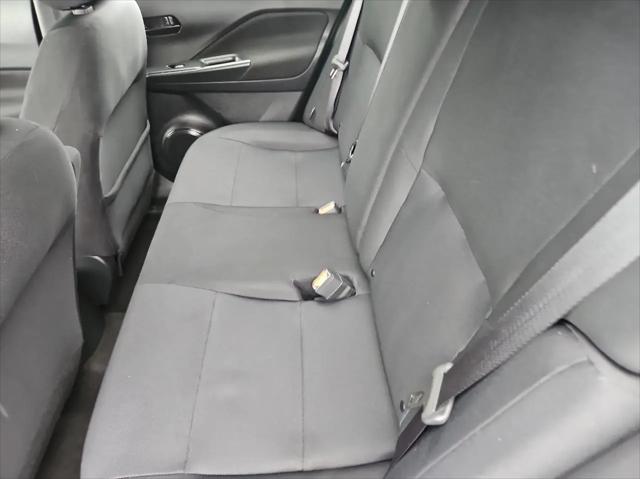 2023 Nissan Kicks S Xtronic CVT
