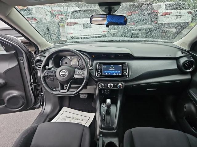 2023 Nissan Kicks S Xtronic CVT