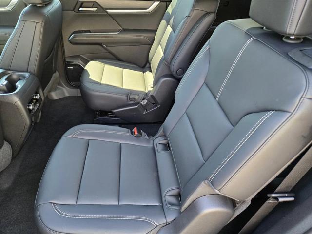 2026 GMC Acadia Elevation AWD