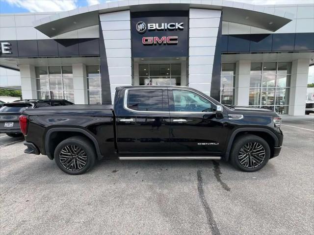 2023 GMC Sierra 1500 4WD Crew Cab Short Box Denali