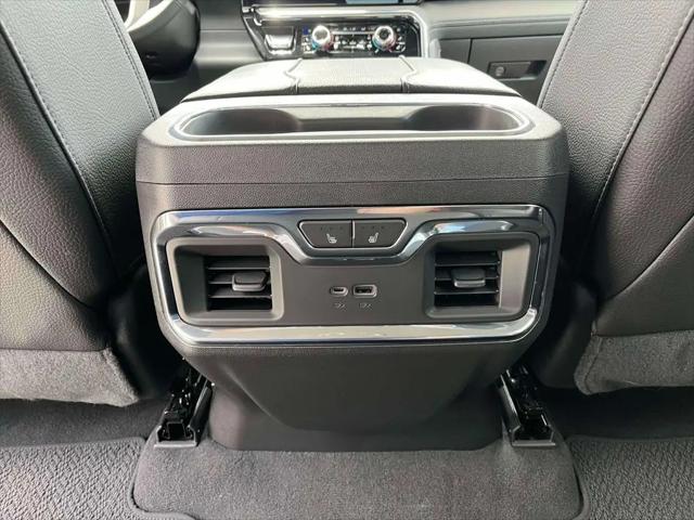 2023 GMC Sierra 1500 4WD Crew Cab Short Box Denali