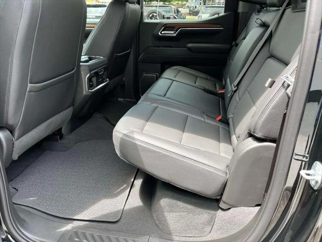 2023 GMC Sierra 1500 4WD Crew Cab Short Box Denali