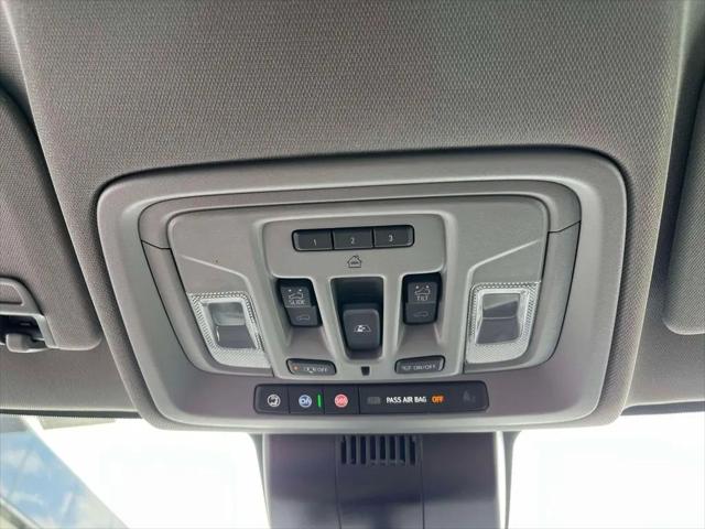 2023 GMC Sierra 1500 4WD Crew Cab Short Box Denali