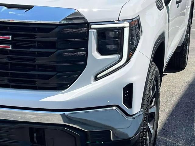 2026 GMC Sierra 1500 Crew Cab, Short Bed, Pro, 4WD