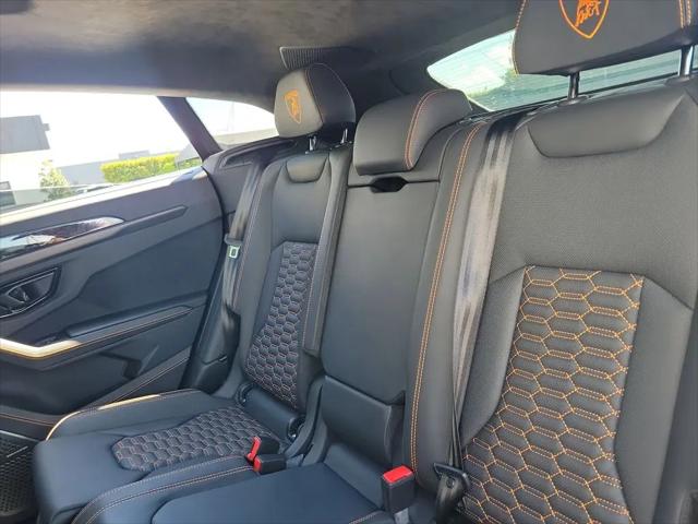 2024 Lamborghini Urus S