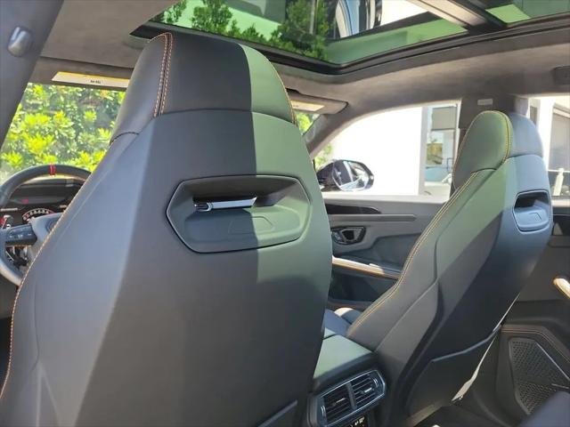 2024 Lamborghini Urus S