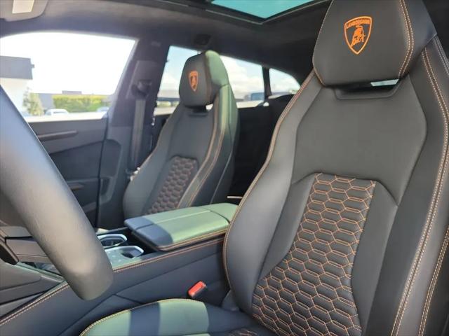 2024 Lamborghini Urus S
