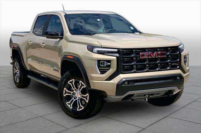 2024 GMC Canyon 4WD AT4