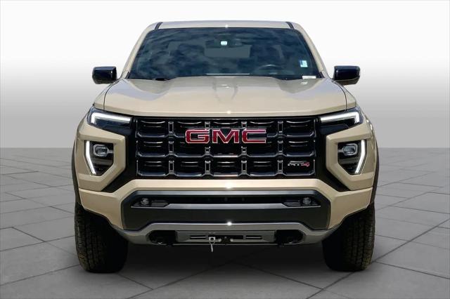 2024 GMC Canyon 4WD AT4