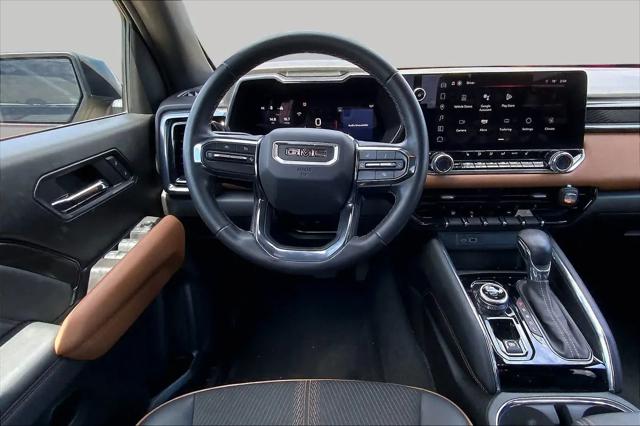 2024 GMC Canyon 4WD AT4