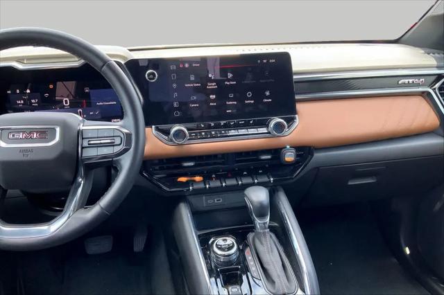 2024 GMC Canyon 4WD AT4