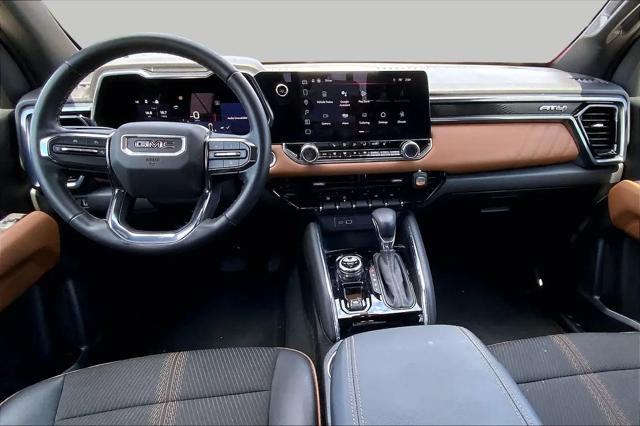 2024 GMC Canyon 4WD AT4