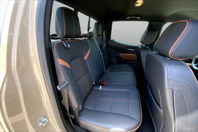 2024 GMC Canyon 4WD AT4