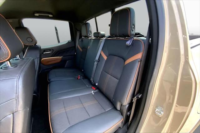 2024 GMC Canyon 4WD AT4
