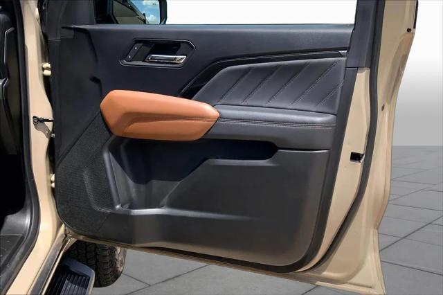 2024 GMC Canyon 4WD AT4