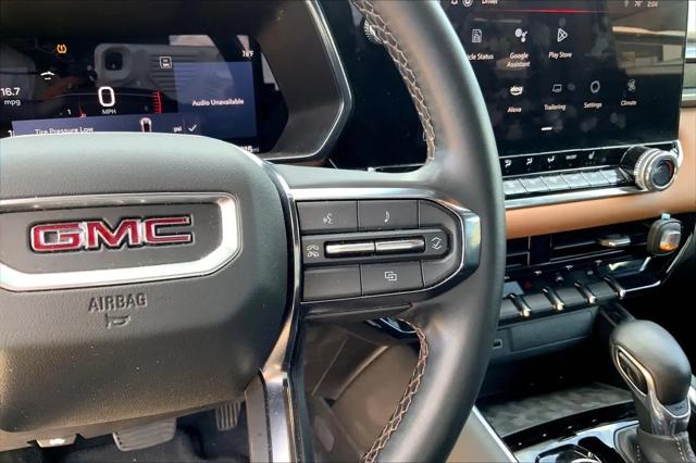 2024 GMC Canyon 4WD AT4