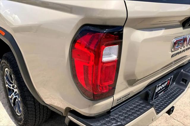 2024 GMC Canyon 4WD AT4