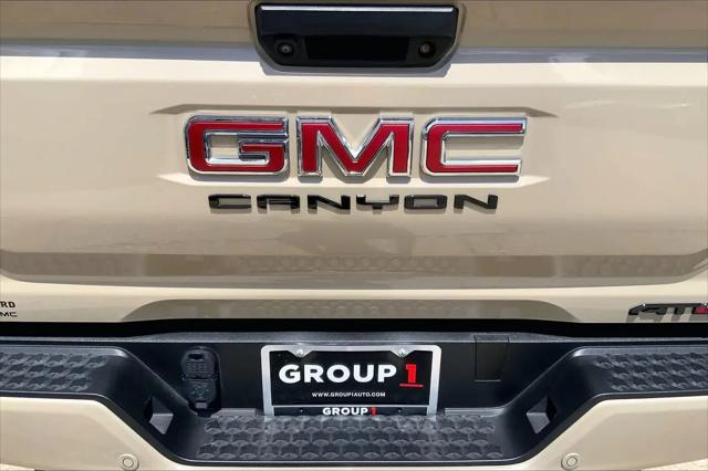 2024 GMC Canyon 4WD AT4