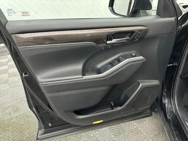 2020 Toyota Highlander Platinum
