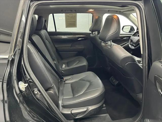 2020 Toyota Highlander Platinum