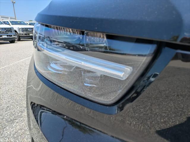 2022 Volvo XC40 T4 Momentum