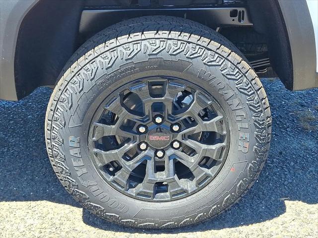 2026 GMC Canyon Elevation, 4WD