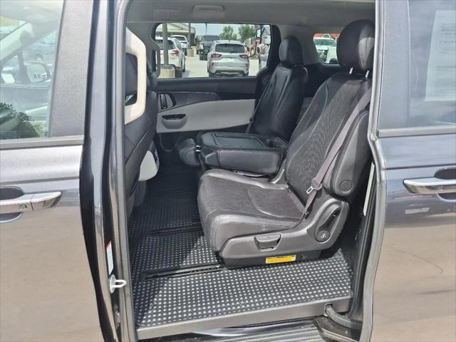 2023 Kia Carnival MPV LX Seat Package