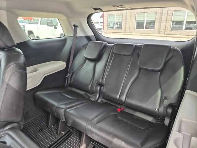 2023 Kia Carnival MPV LX Seat Package