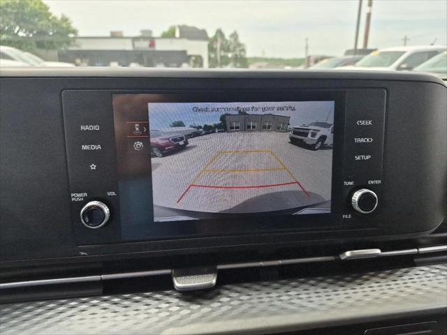 2023 Kia Carnival MPV LX Seat Package