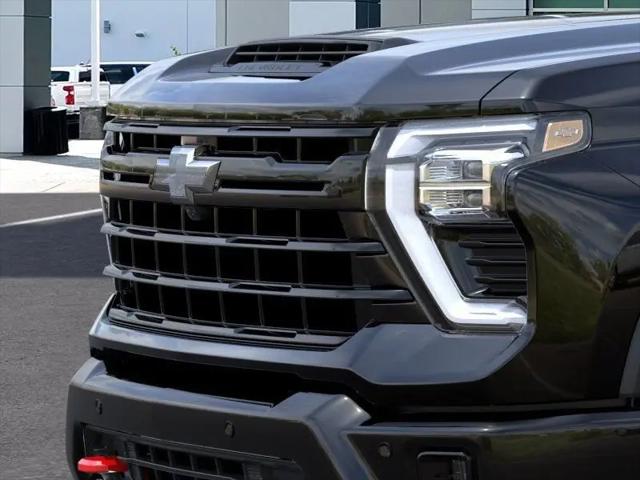 2026 Chevrolet Silverado 2500HD Crew Cab, Standard Bed, LT, 4WD