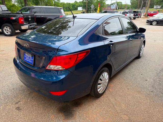 2016 Hyundai Accent SE