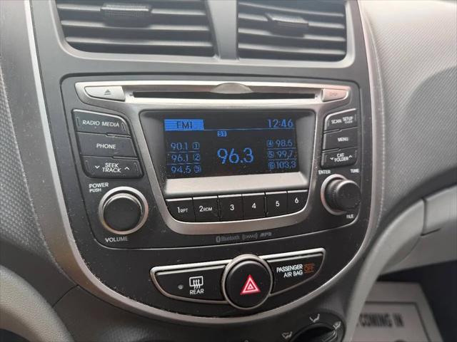2016 Hyundai Accent SE